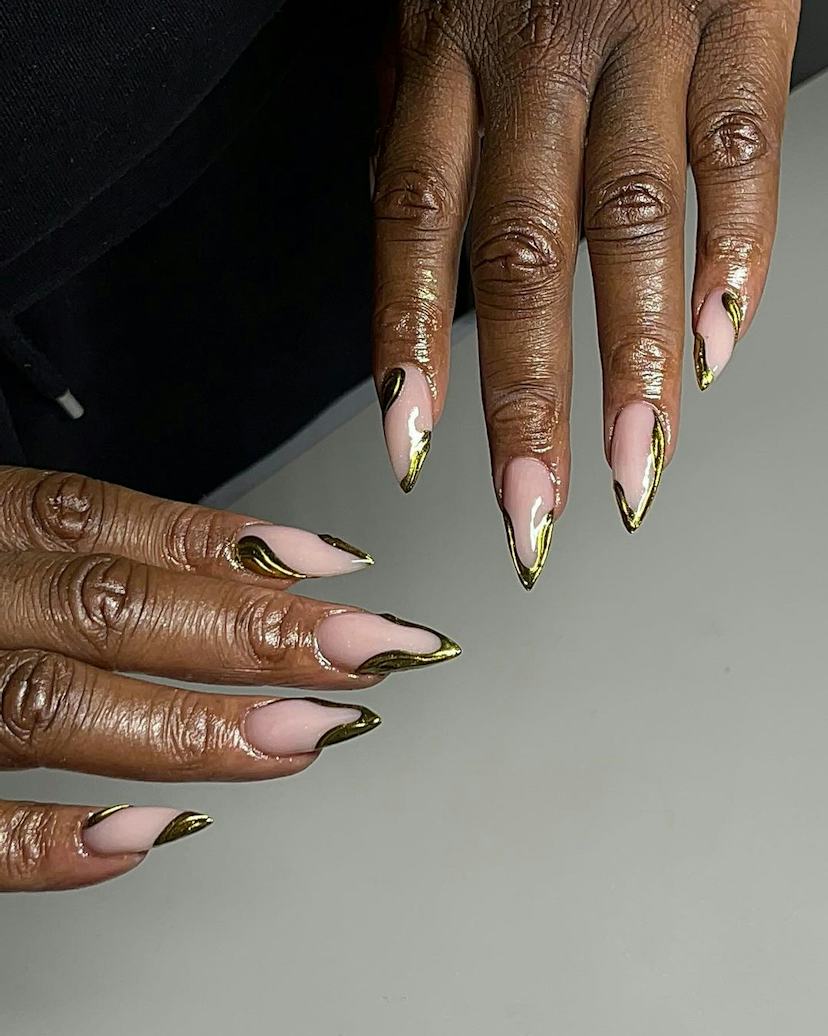 Long Stiletto Nude Gold French Wavy Accents — Gold Chrome Nails