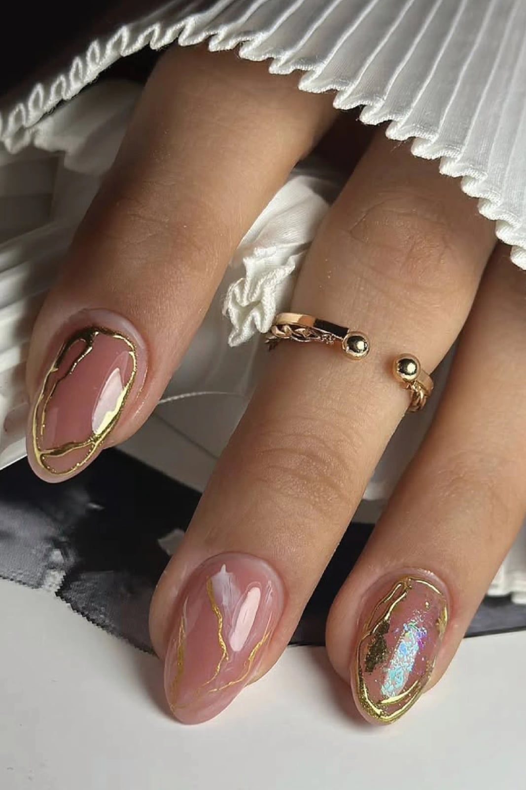Medium Almond Pink Nude Gold Lines — Gold Chrome Nails