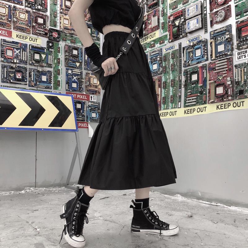 Black tiered midi skirt with ruffled hem — Gothic Style