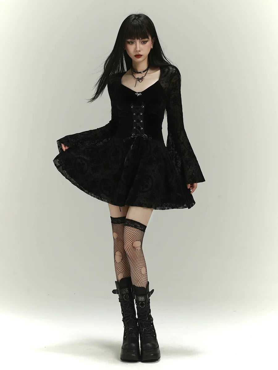 Black velvet and lace corset dress with bell sleeves — Gothic Style