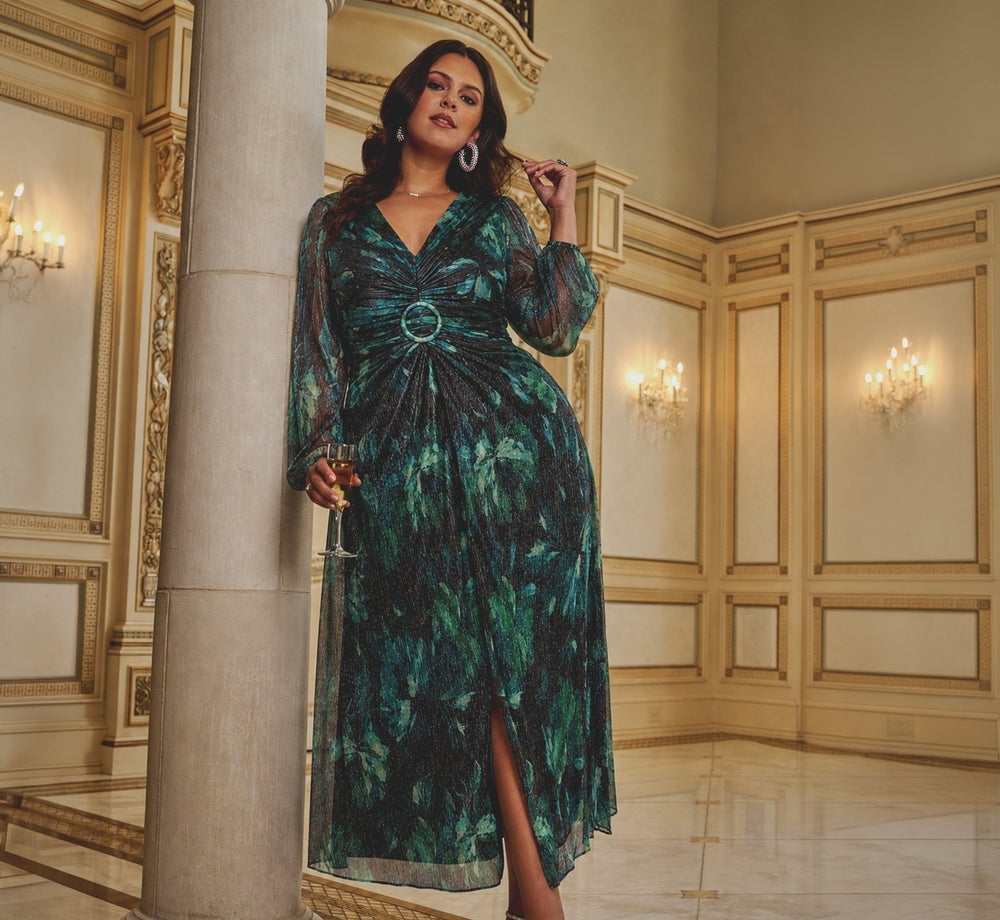 Green and black leaf print maxi dress with cinched waist — Gowns Dresses