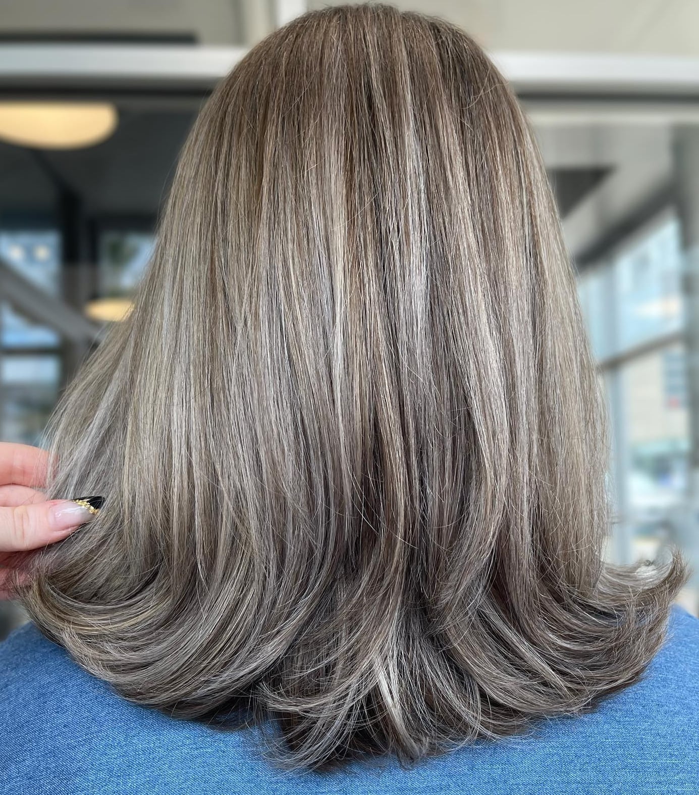 Collarbone Lob With Gray Brown Blend — Gray Blending