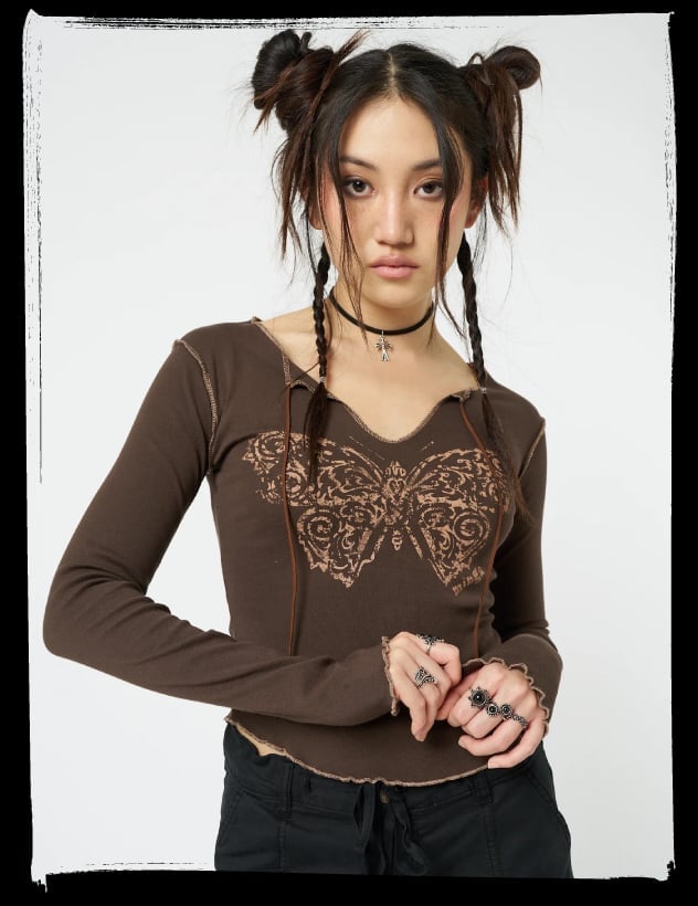 Fitted Butterfly Graphic Top — Grunge Style