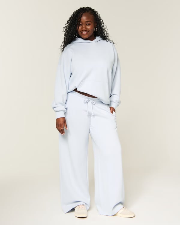 Pale Blue Hoodie and Sweatpants Set with Sneakers — Hoodie Outfits Women