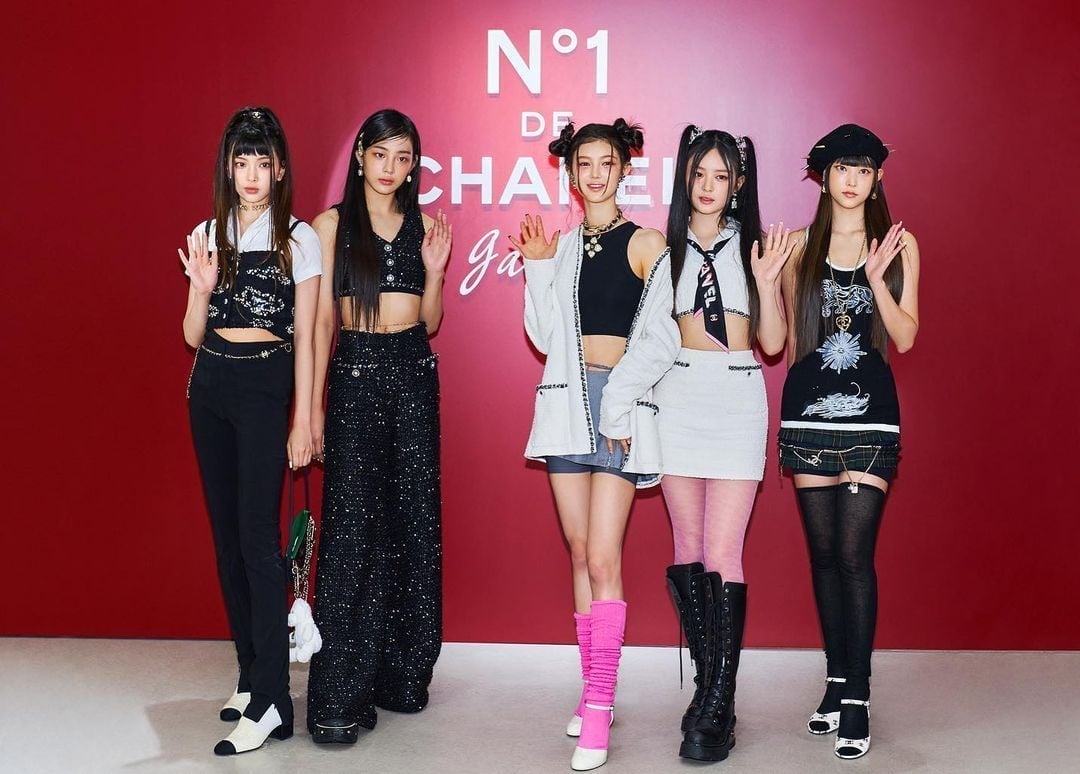 K-Pop Group Performance Style K-Pop Group Performance Style — K-pop Outfits