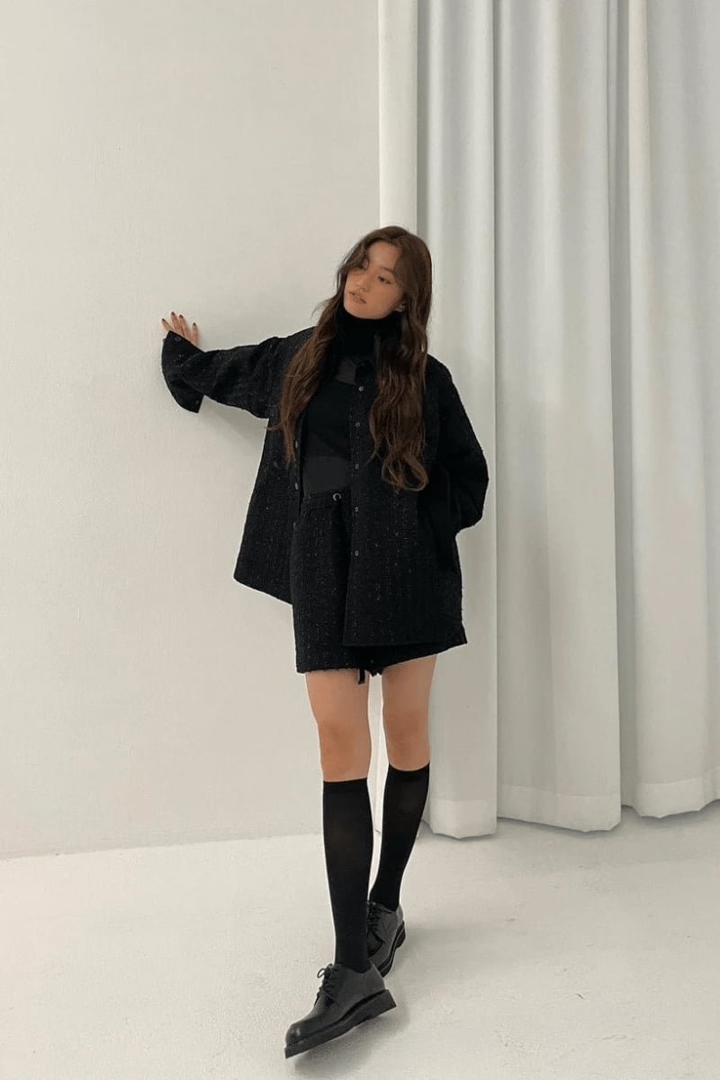 Tweed Jacket and Turtleneck Set Tweed Jacket and Turtleneck Set — K-pop Outfits
