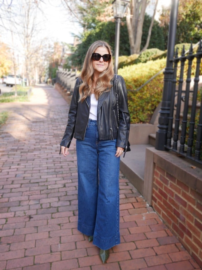 Moto Jacket With White T-shirt And Wide Leg Jeans — Leather Jacket Outfits Women