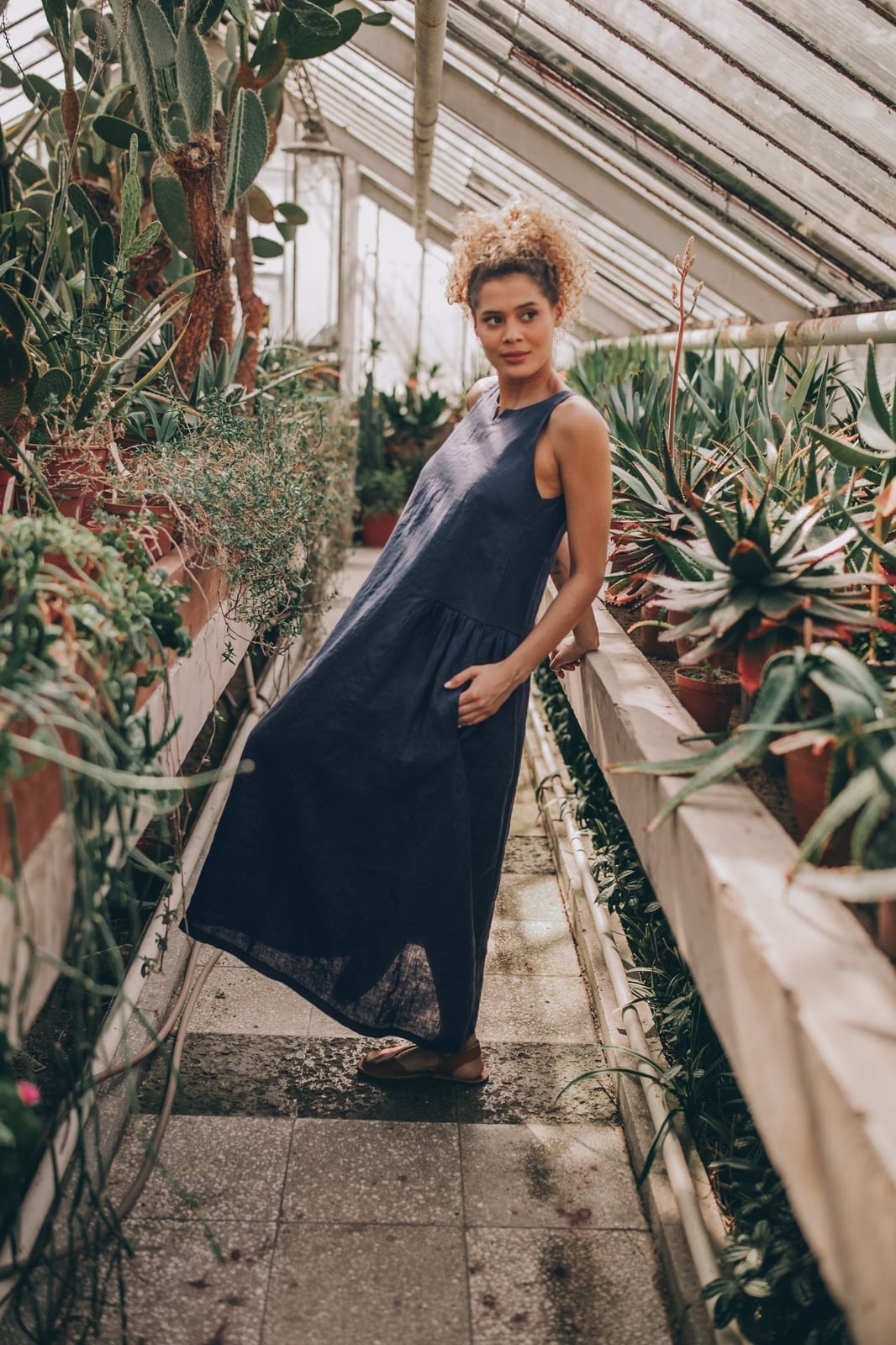Navy Blue Loose Fit Linen Midi Dress with Pleats — Linen Dress Designs
