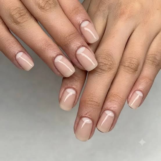 Modern French Semi-Circle Short Oval Nails — Minimalist Nails