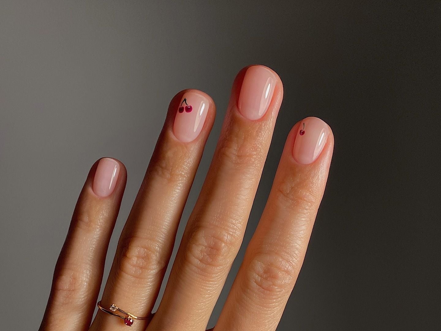 Cherry Motif Short Oval Nails — Minimalist Nails
