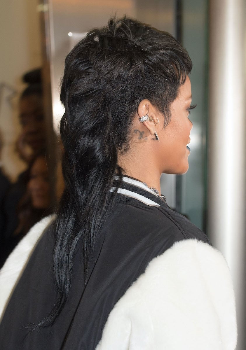 Black Mullet With Mid-Back Layered Tail Black Mullet With Mid-Back Layered Tail — Mullet Hairstyles