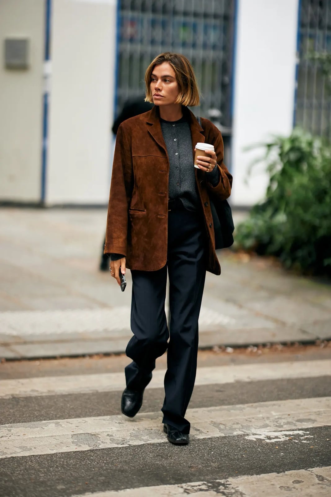 Suede blazer with crewneck and straight-leg trousers — Parisian Style