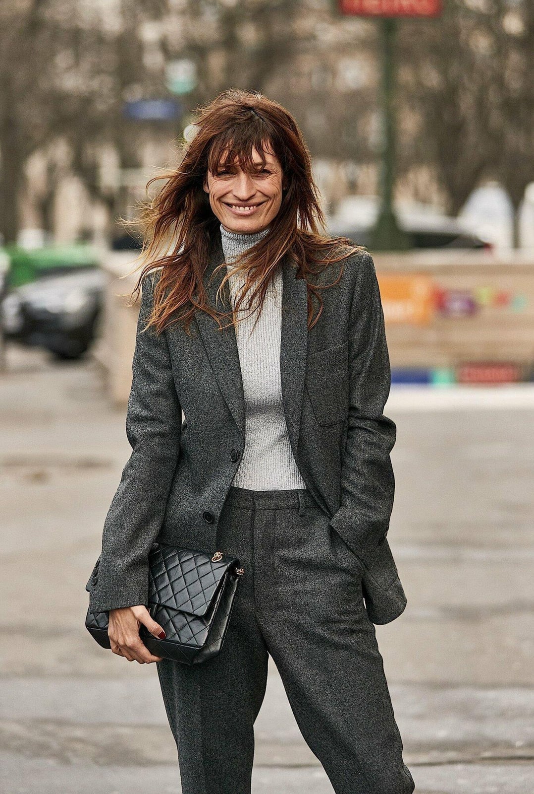 Sharp gray wool suit with turtleneck — Parisian Style