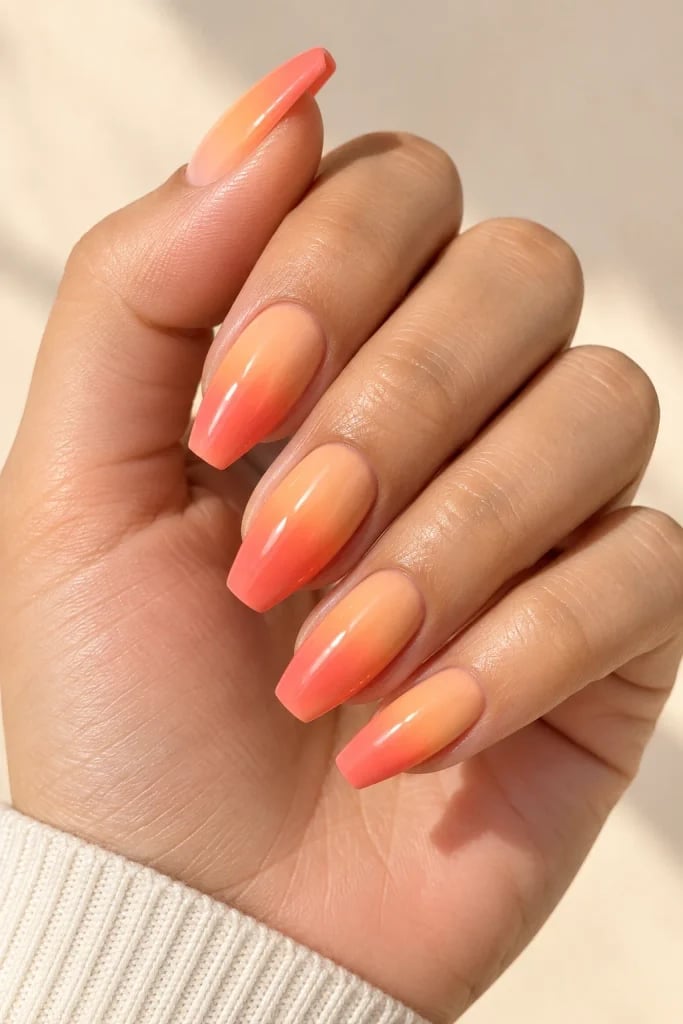 Peach To Coral Vibrant Gradient — Short Coffin Nails
