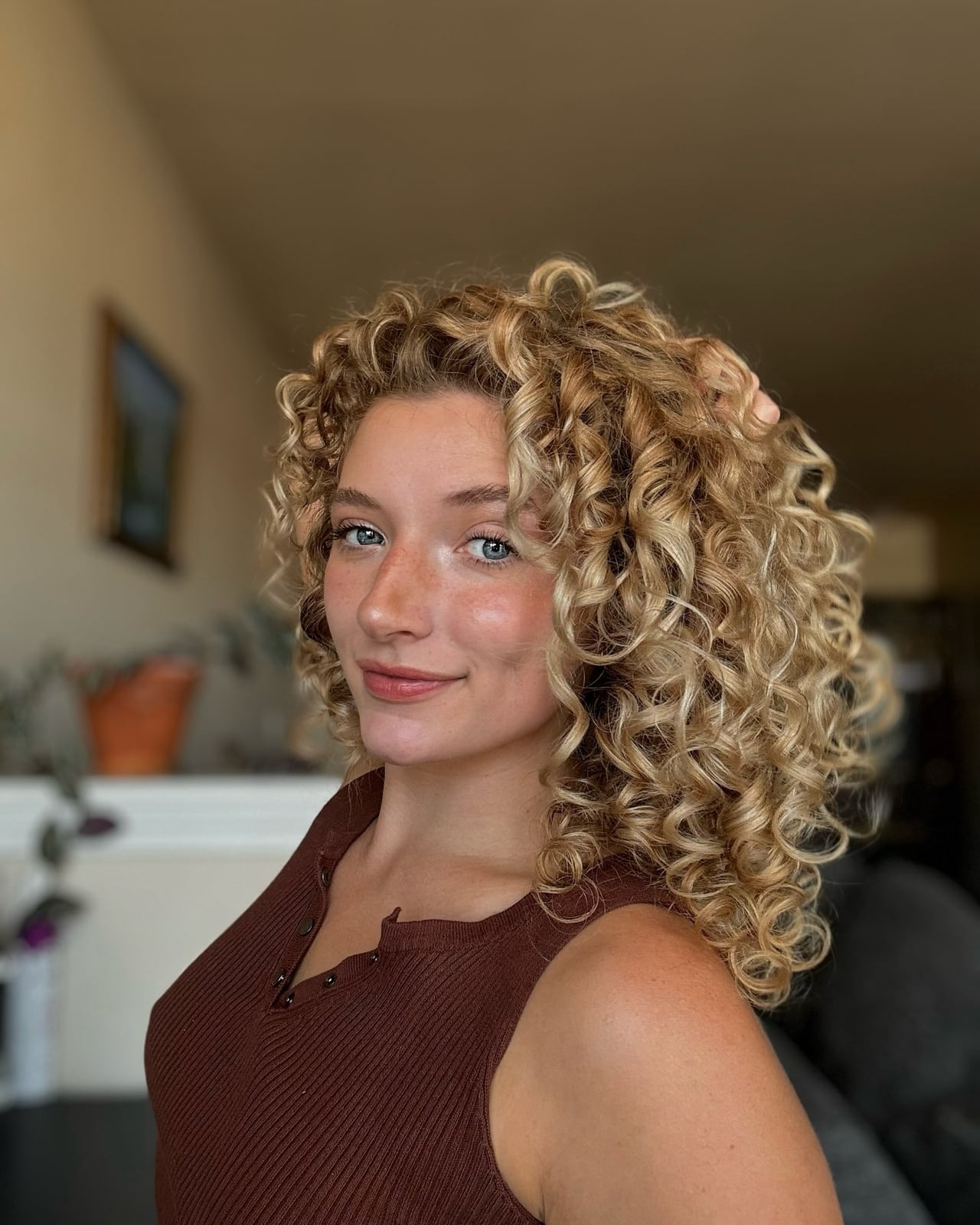 Shoulder Length Natural Curls With Auburn Highlights — Simple 3b Hair
