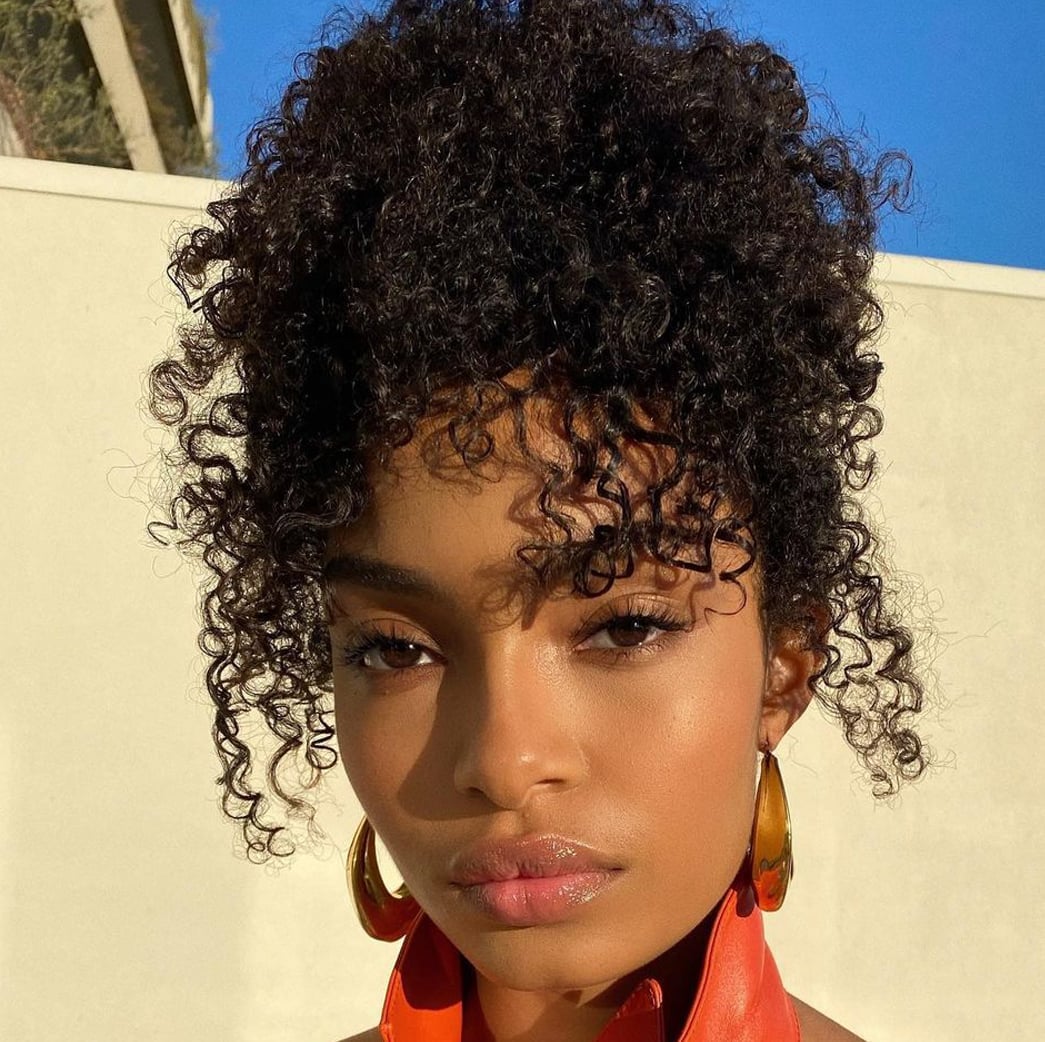Chin Length Layered Bob With Curly Bangs, Dark Brown With Highlights — Simple 3b Hair