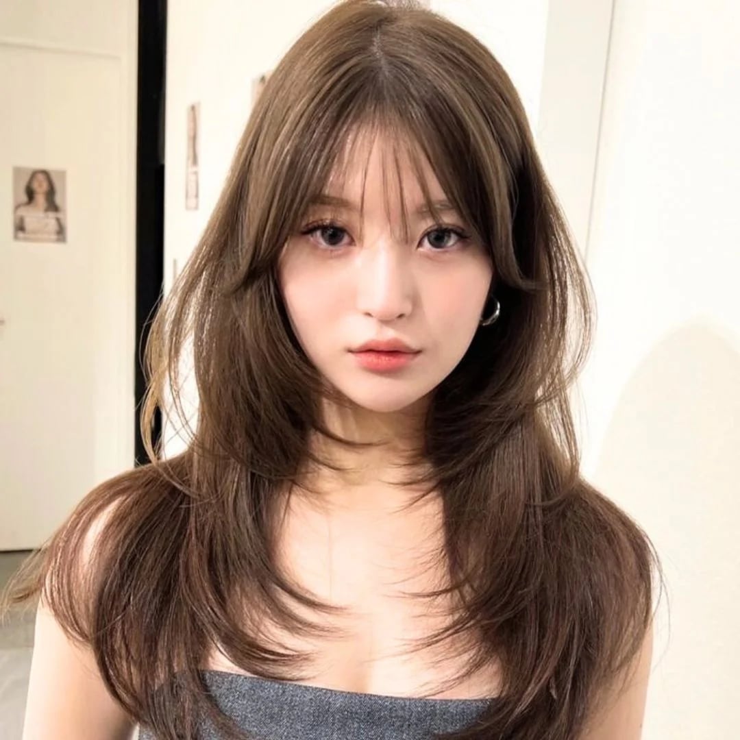 Long Layered Hair With Voluminous Blowout Long Layered Hair With Voluminous Blowout — Simple Asian Hairstyles