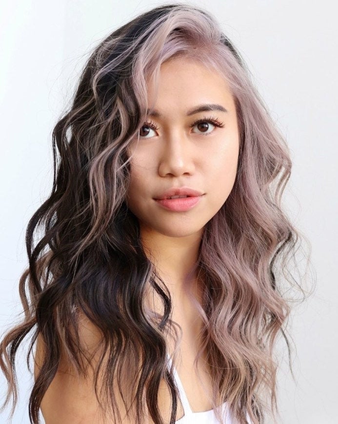 Mid-Back Waves With Ash Blonde Highlights Mid-Back Waves With Ash Blonde Highlights — Simple Asian Hairstyles