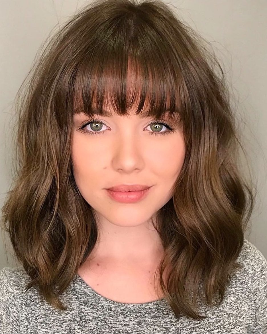 Dark Blonde Shoulder Cut Soft Curtain Bangs — Simple Bangs for Round Face