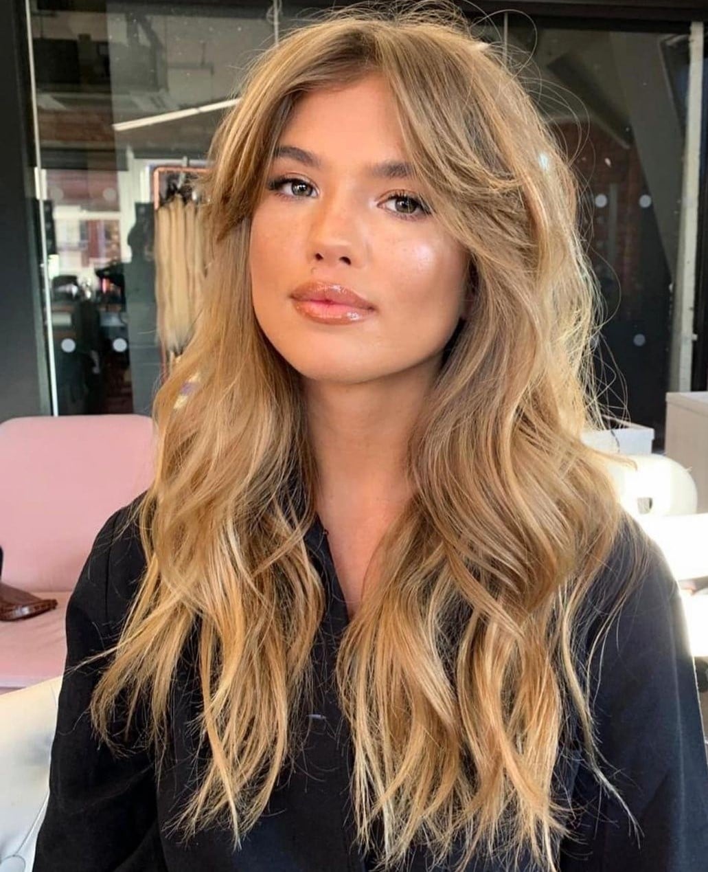 Collarbone Layers With Ash Blonde Curtain Bangs — Simple Bangs for Round Face