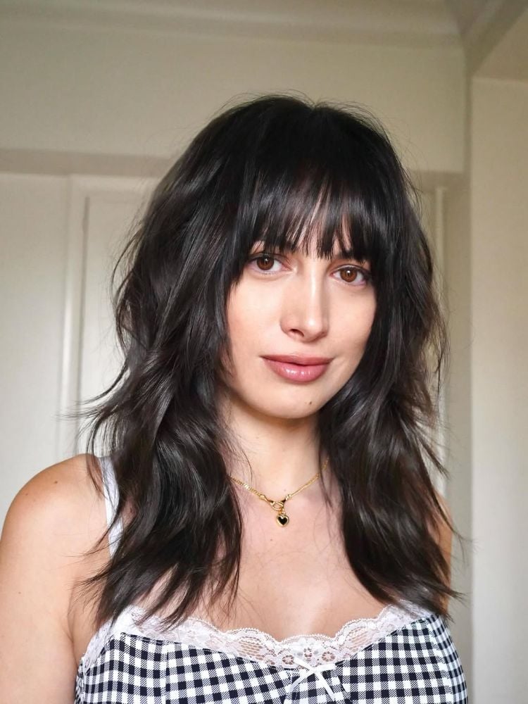 Collarbone Shag With Dark Brown Wispy Fringe — Simple Bangs for Round Face