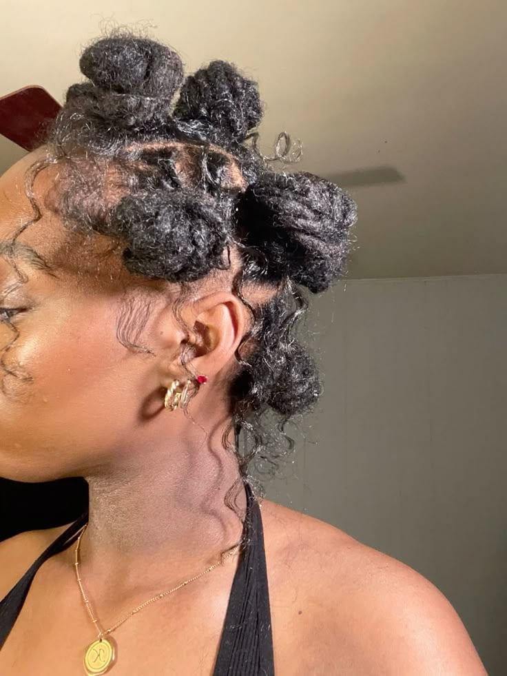 Bantu knots with loose curls, black halter top, Close-Up Take — Simple Bantu Knots
