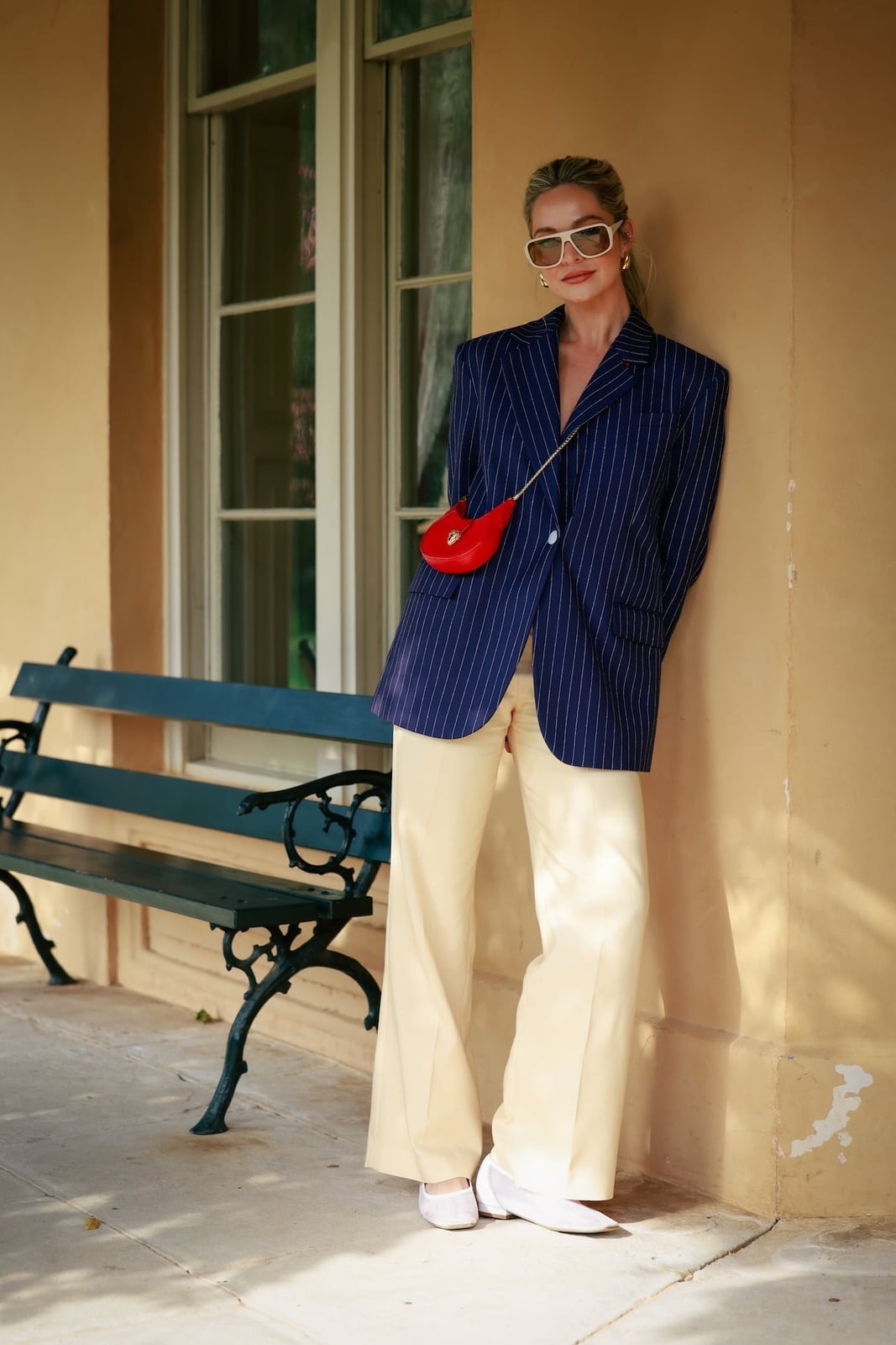Beige wide-leg trousers with a navy pinstripe blazer — Simple Beige Pants Outfits