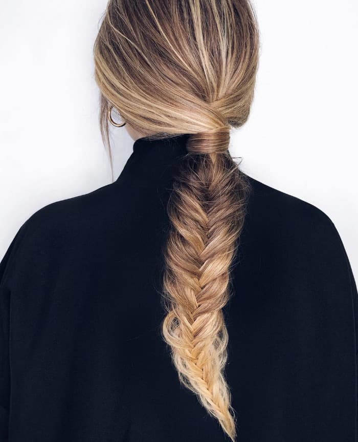 Thick Wavy Ash Blonde Fishtail Braid Thick Wavy Ash Blonde Fishtail Braid — Simple Blonde Braids