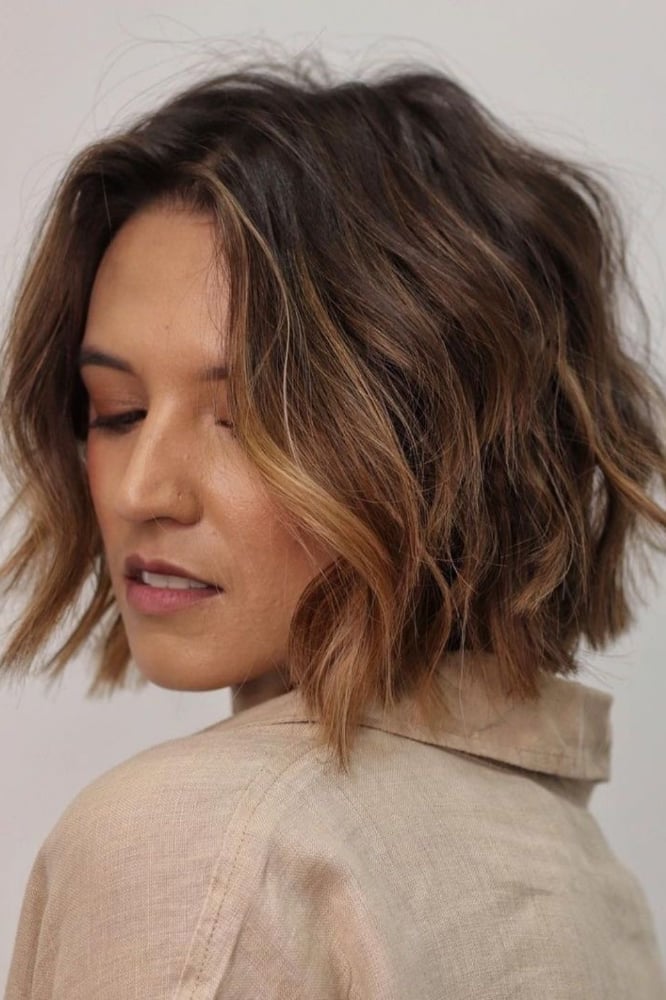 Collarbone Bob Wavy Blowout — Simple Bob Haircuts