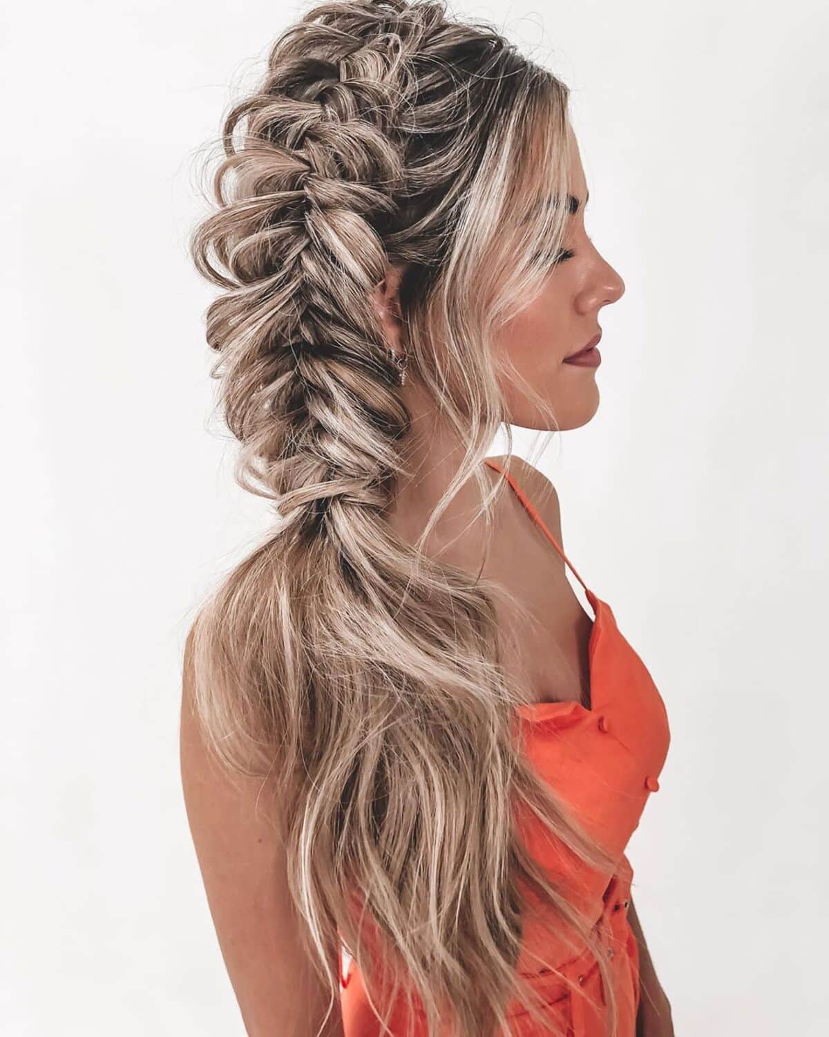 19 Cutest & Easiest Side Braid Hairstyles for Every Hair Length