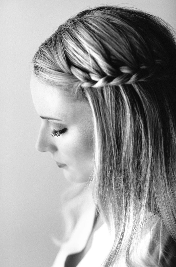 Fine Blonde Hair With Simple Side Braid — Simple Braids to the Side