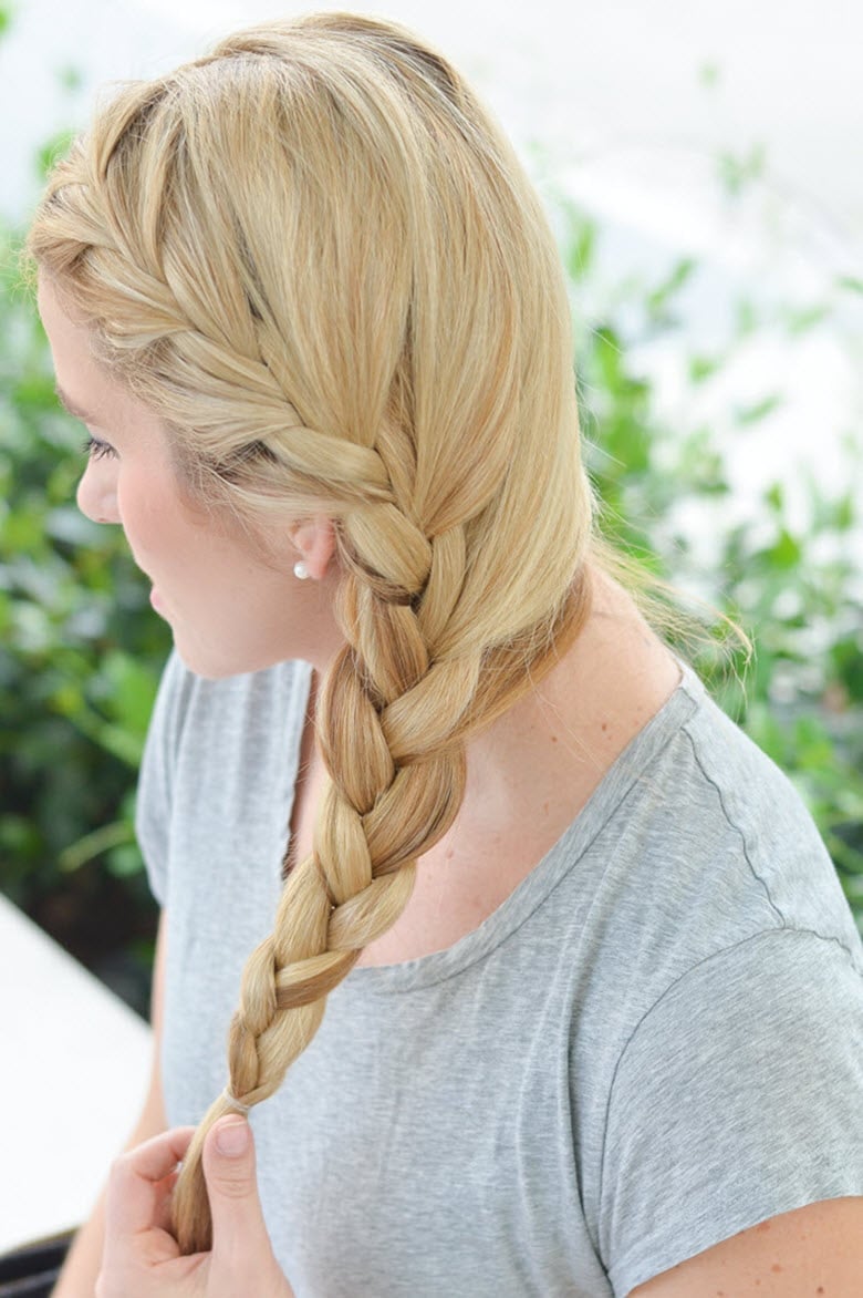 Fine Blonde Hair French Braid To Collarbone — Simple Braids to the Side