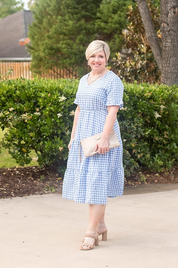 Blue and White Gingham Tiered Midi Dress Blue and White Gingham Tiered Midi Dress — Simple Bridal Shower Outfits for Guest