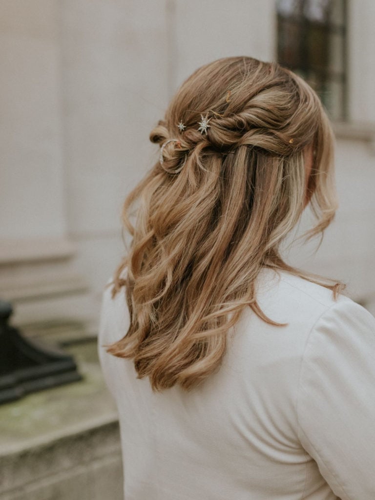 Blonde Half Up With Twisted Sections, Mid-Back Blonde Half Up With Twisted Sections, Mid-Back — Simple Bridesmaid Hairstyles Half Up