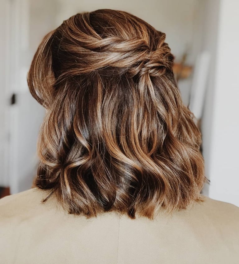 Collarbone Bob Half Up With Twisted Sides, Close-Up Take Collarbone Bob Half Up With Twisted Sides, Close-Up Take — Simple Bridesmaid Hairstyles Half Up