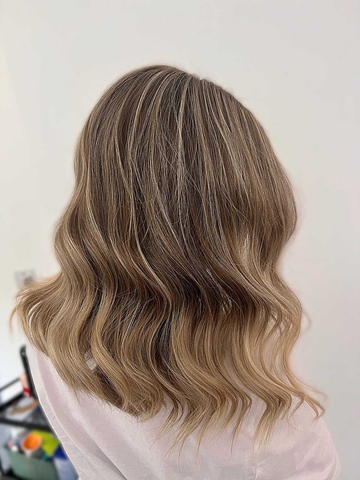 Mid-Back Bronde Balayage With Natural Dimension — Simple Bronde Balayage
