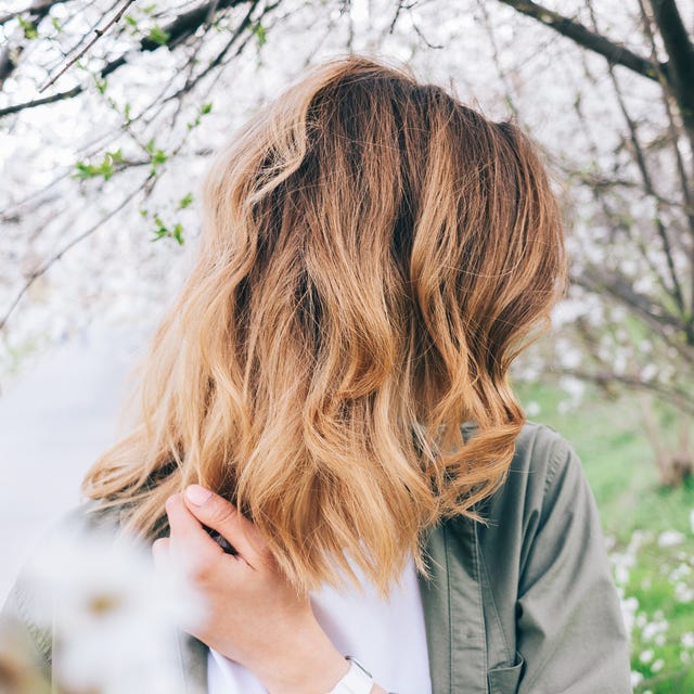 Collarbone Bronde Lob With Air-Dried Texture — Simple Bronde Balayage