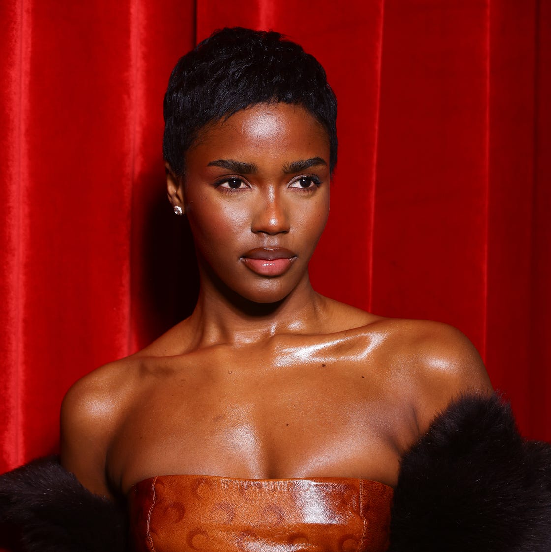 Sharp Black Pixie With Textured Fringe — Simple Casual Hairstyles