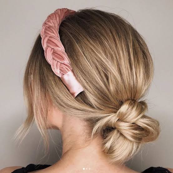 Blonde Low Bun With Braided Headband Blonde Low Bun With Braided Headband — Simple Casual Updo