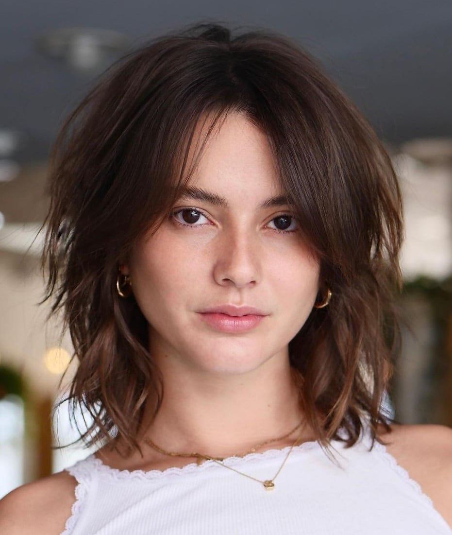 Medium Brown Shag With Curtain Bangs — Simple Choppy Layers
