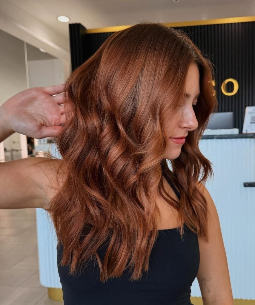 Collarbone Lob In Rich Cinnamon Brown Collarbone Lob In Rich Cinnamon Brown — Simple Cinnamon Hair