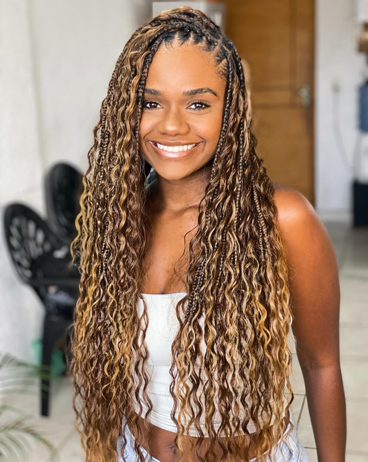 Long Wavy Braids With Blonde Balayage Long Wavy Braids With Blonde Balayage — Simple Color Braids