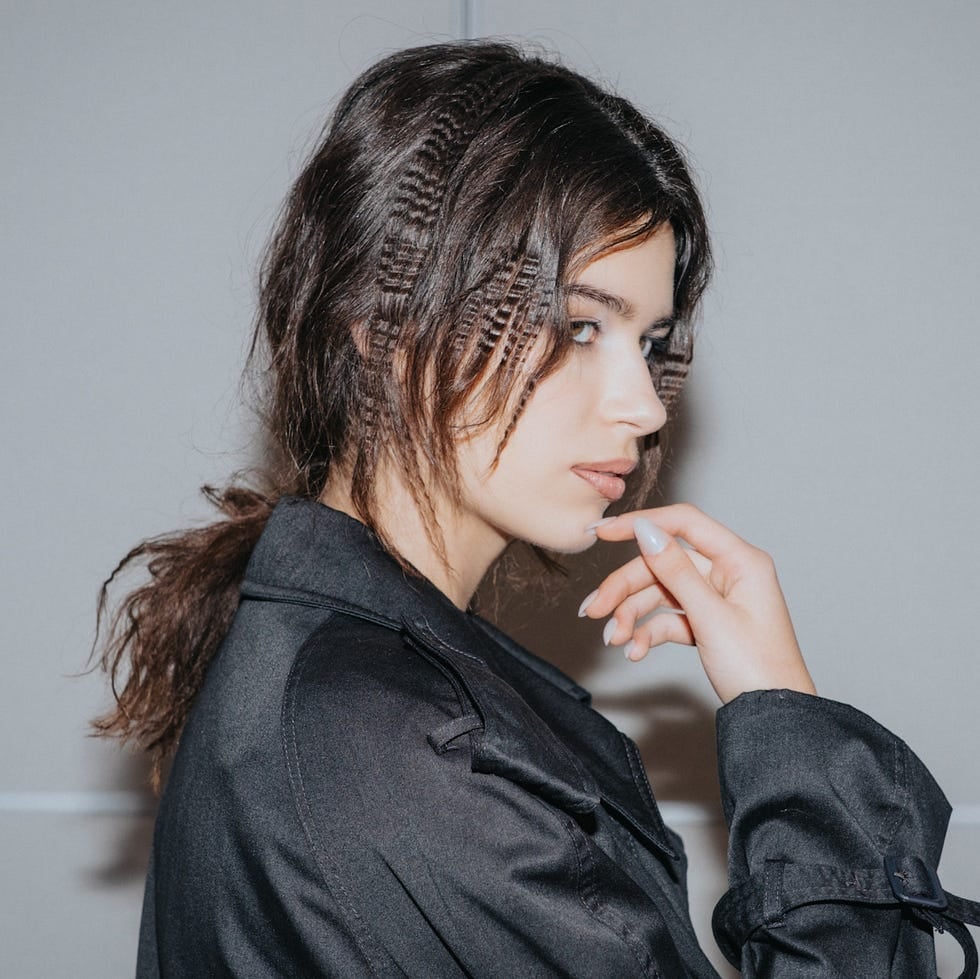 Thick Dark Brown Crimped Ponytail — Simple Crimped Hairstyles