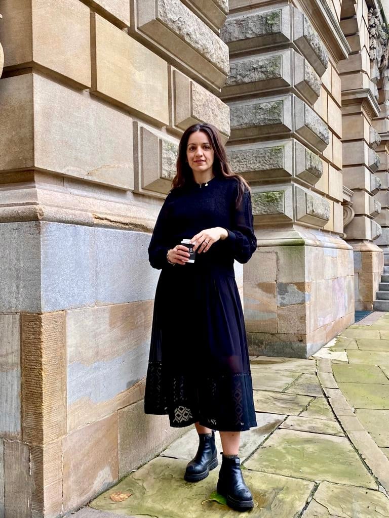 Black long sleeve fitted bodice flared skirt midi dress — Simple Dresses for Moms