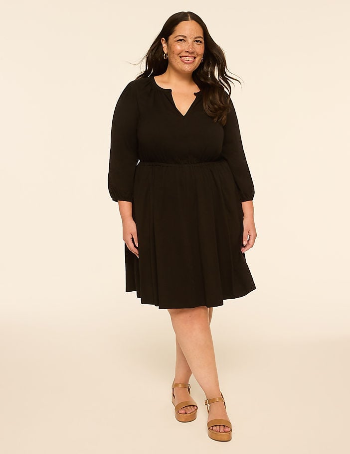 Black relaxed fit jersey knit knee-length dress — Simple Dresses for Moms