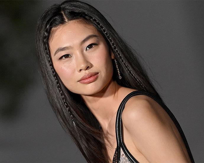 Thick Straight Hair With Tiny Braids Thick Straight Hair With Tiny Braids — Simple Edges Hairstyles