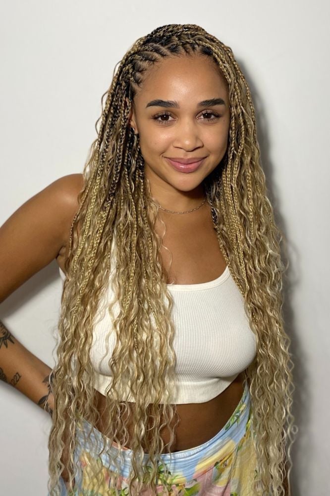 Box Braids With Loose Wavy Ends Box Braids With Loose Wavy Ends — Simple Feed in Braids