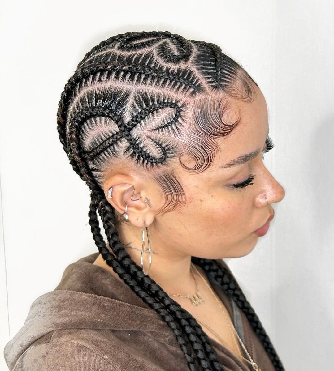 Heart-Shaped Scalp Stitch Braids Heart-Shaped Scalp Stitch Braids — Simple Feed in Braids Hairstyles