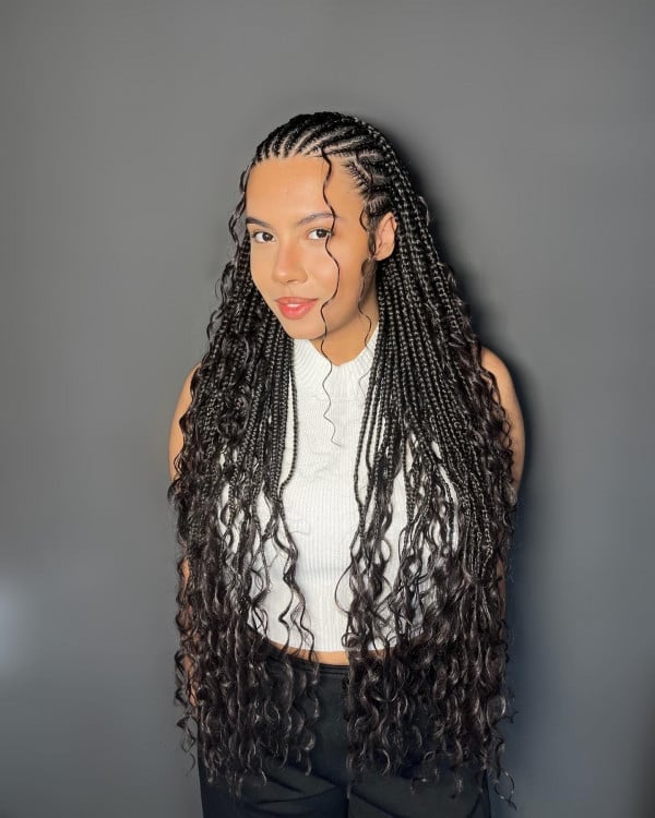 Mid-Back Fulani Braids With Contrasting Curls Mid-Back Fulani Braids With Contrasting Curls — Simple Fulani Twists