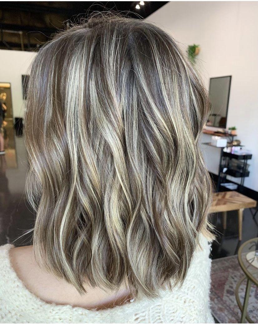Collarbone Lob With Soft Curtain Bangs — Simple Gray Blending Hair